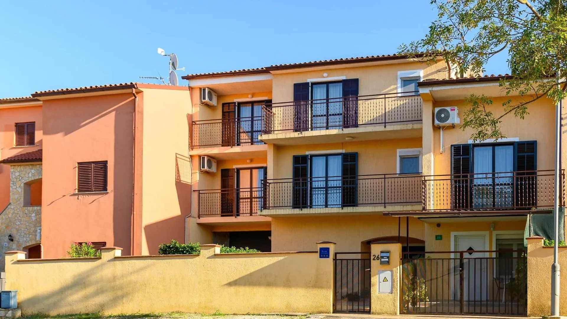 Apartment Gemuetliche Ferienwohnung 5 Stinjan