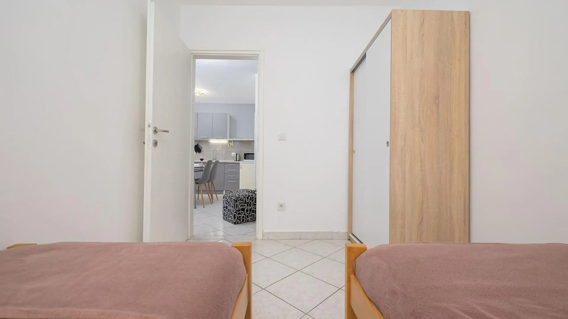 Gemuetliche Ferienwohnung 5 Stinjan Croatia