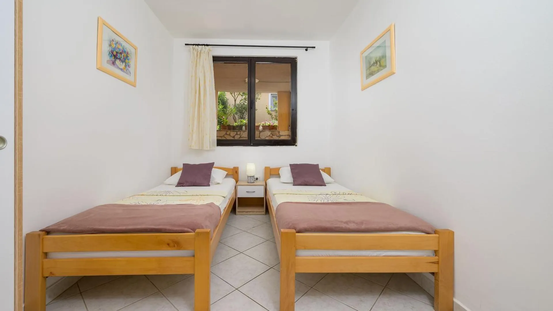 Gemuetliche Ferienwohnung 5 Štinjan Appartamento